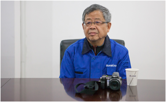 中国工业工程专家方庆琯教授加盟威尼克斯wac5000智能