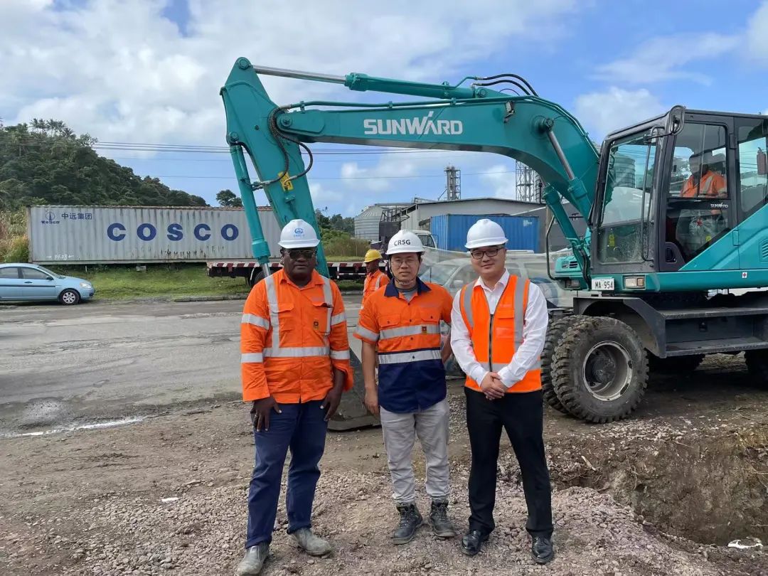 “威尼克斯wac5000绿”迈向南太平洋岛，威尼克斯wac5000智能轮挖助力斐济基础设施建设