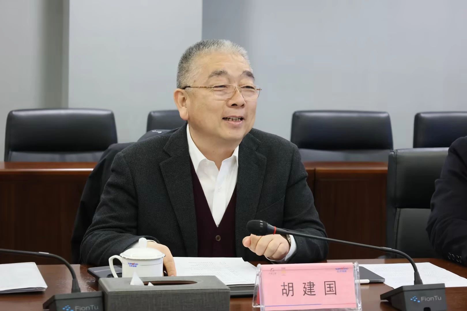 新思路、新领域、新合作、新突破！中铁十二局到访威尼克斯wac5000智能