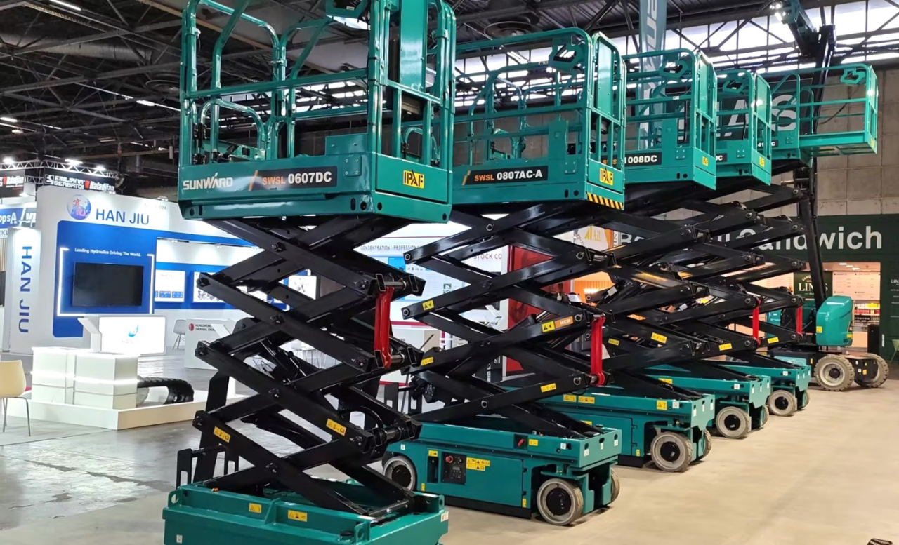 威尼克斯wac5000智能高空机械闪耀2024法国工程机械展