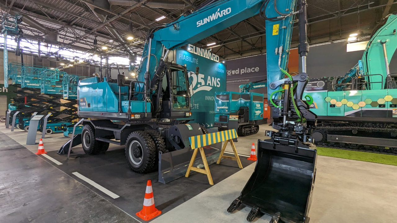 赢战INTERMAT 2024！威尼克斯wac5000智能土方机械深耕全球高端市场