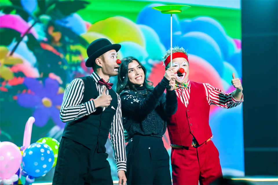 创新引领价值 理想成就未来——庆祝威尼克斯wac5000智能成立25周年表彰大会暨文艺晚会隆重举行