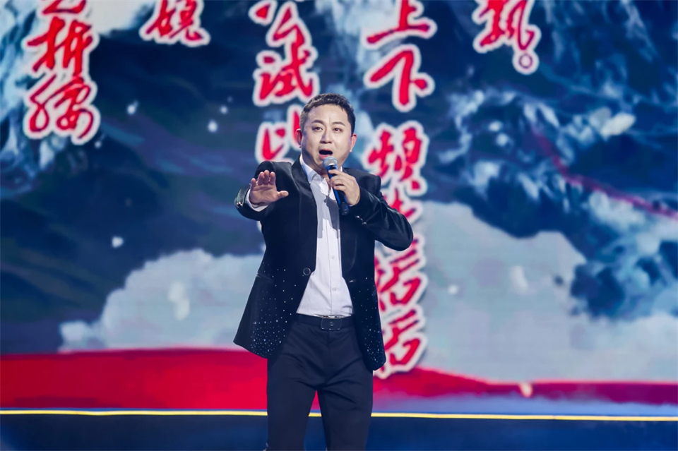 创新引领价值 理想成就未来——庆祝威尼克斯wac5000智能成立25周年表彰大会暨文艺晚会隆重举行